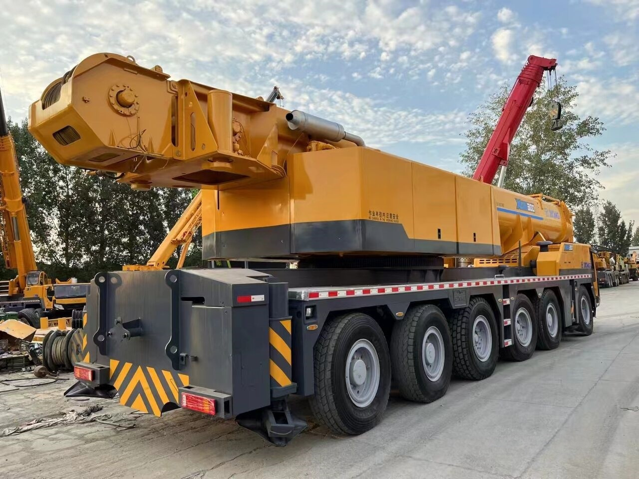 XCMG XCA300 QAY300 QY300K 300Ton Used Mobile Crane - Автокран: снимка 4 XCMG XCA300 QAY300 QY300K 300Ton Used Mobile Crane - Автокран: снимка 4
