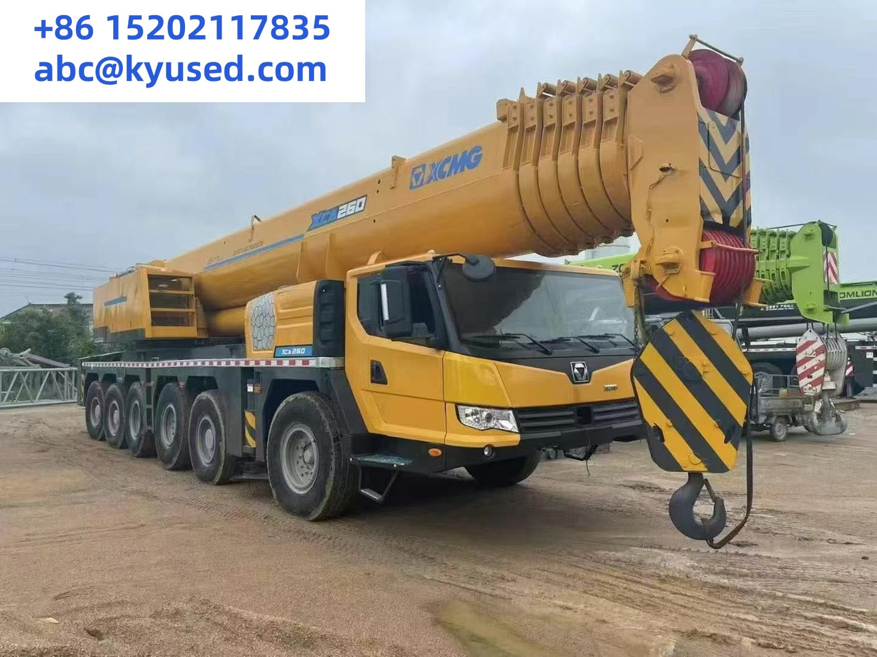 XCMG XCA300 XCA260 300ton 260ton 250ton 220ton 200ton 180ton used crane - Кран за всякакви терени: снимка 2 XCMG XCA300 XCA260 300ton 260ton 250ton 220ton 200ton 180ton used crane - Кран за всякакви терени: снимка 2