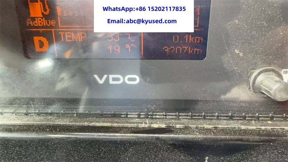 Автокран XCMG XCT35L5 XCT25L5 XCT40 XCT50 XCT60 XCT70 XCT80 QY35K 25TON 35TON 50TON CRANE: снимка 10 Автокран XCMG XCT35L5 XCT25L5 XCT40 XCT50 XCT60 XCT70 XCT80 QY35K 25TON 35TON 50TON CRANE: снимка 10