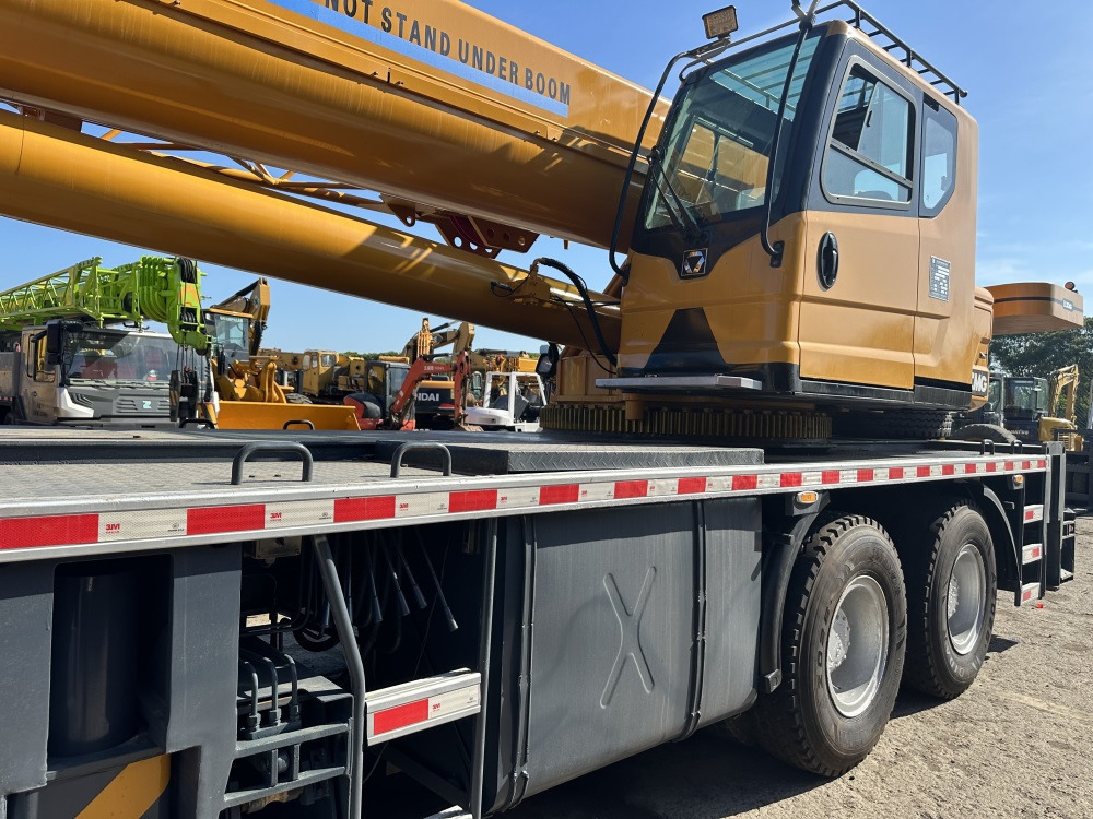 XCMG XCT55 XCT50 QY50KC QY50KA QY50K-II 25 ton 35 ton 40 ton 55 ton 50 ton 60 ton xcmg truck crane - Автокран: снимка 5 XCMG XCT55 XCT50 QY50KC QY50KA QY50K-II 25 ton 35 ton 40 ton 55 ton 50 ton 60 ton xcmg truck crane - Автокран: снимка 5
