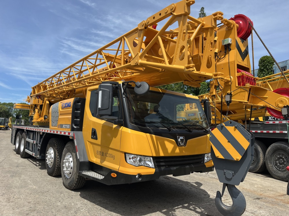 XCMG XCT55 XCT50 QY50KC QY50KA QY50K-II 55 ton 50 ton truck crane - Автокран: снимка 1 XCMG XCT55 XCT50 QY50KC QY50KA QY50K-II 55 ton 50 ton truck crane - Автокран: снимка 1