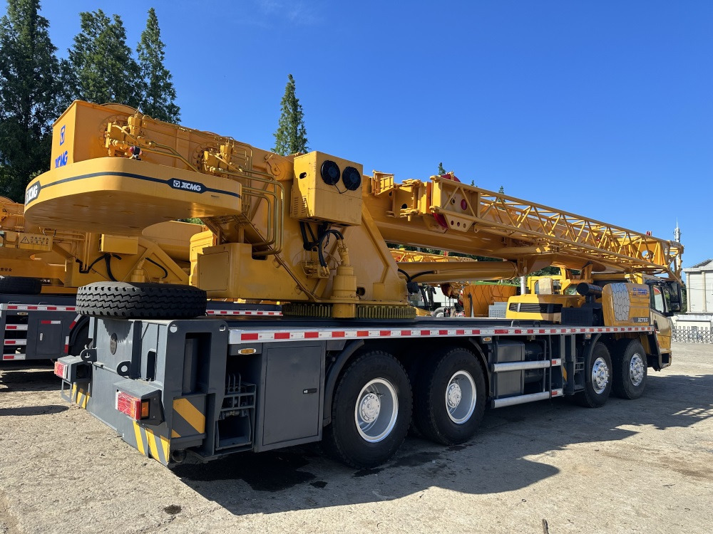 XCMG XCT55 XCT50 QY50KC QY50KA QY50K-II 55 ton 50 ton truck crane - Автокран: снимка 3 XCMG XCT55 XCT50 QY50KC QY50KA QY50K-II 55 ton 50 ton truck crane - Автокран: снимка 3