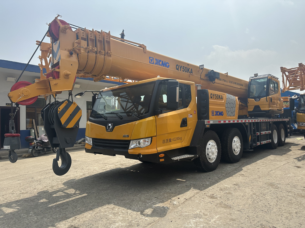 XCMG qy50ka qy50kc qy50k xct50 xct55 50 ton 55t truck crane - Автокран: снимка 1 XCMG qy50ka qy50kc qy50k xct50 xct55 50 ton 55t truck crane - Автокран: снимка 1