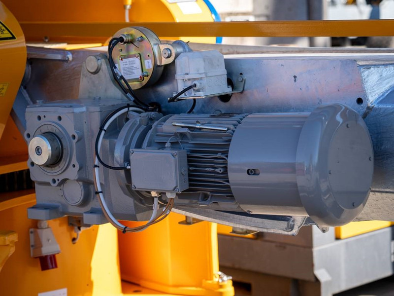 Potain IGO 30 - Самоиздигащ се кулокран: снимка 5 Potain IGO 30 - Самоиздигащ се кулокран: снимка 5