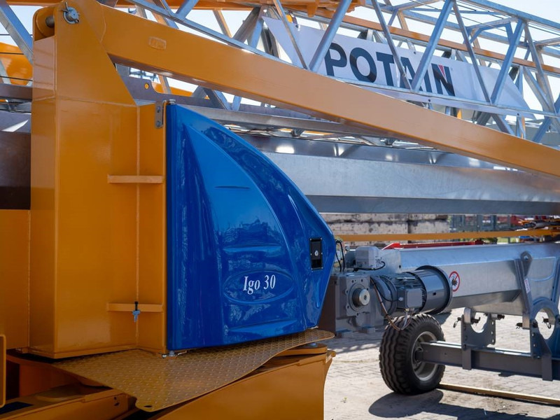 Potain IGO 30 - Самоиздигащ се кулокран: снимка 4 Potain IGO 30 - Самоиздигащ се кулокран: снимка 4