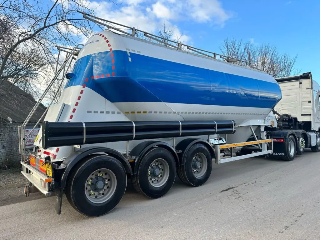 Feldbinder Powder Tanker - Цистерна за насипни товари: снимка 5 Feldbinder Powder Tanker - Цистерна за насипни товари: снимка 5