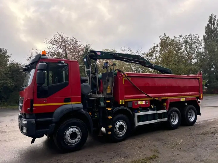 Iveco Trakker - Самосвал камион: снимка 5 Iveco Trakker - Самосвал камион: снимка 5