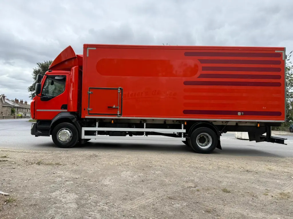 Renault D16 High - Fridgebox - Рефрижератор камион: снимка 5 Renault D16 High - Fridgebox - Рефрижератор камион: снимка 5