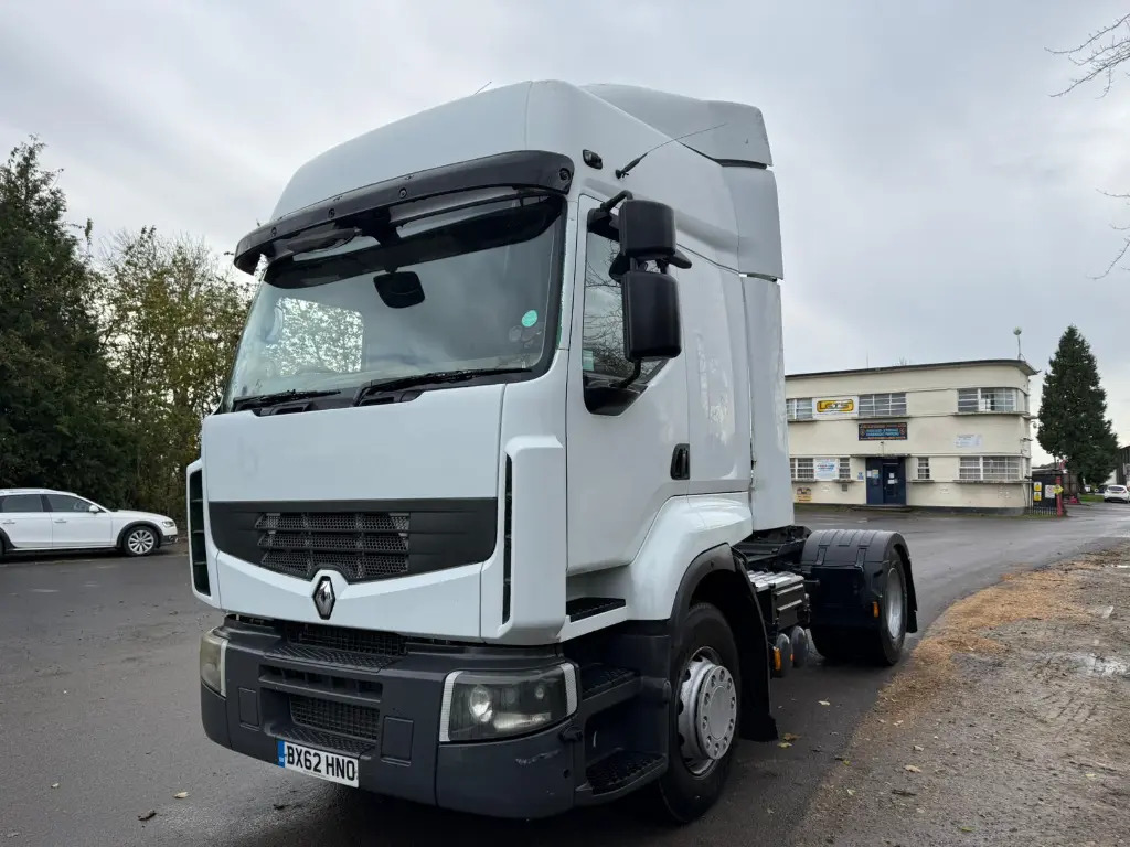 Renault Premium 440 DXi - Влекач: снимка 2 Renault Premium 440 DXi - Влекач: снимка 2