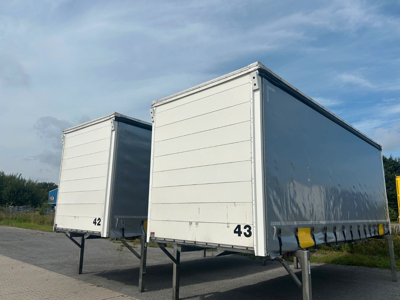 Wecon 6x Wechselpritschen Schiebeplane/Bordwand WP745S - Брезентова каросерия: снимка 4 Wecon 6x Wechselpritschen Schiebeplane/Bordwand WP745S - Брезентова каросерия: снимка 4