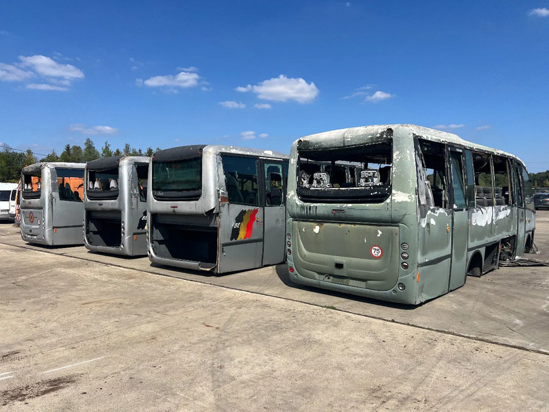 Iveco Irisbus Cimo (4x in stock) IVECO F4AE0681 5,880 cc - Междуградски автобус: снимка 4 Iveco Irisbus Cimo (4x in stock) IVECO F4AE0681 5,880 cc - Междуградски автобус: снимка 4