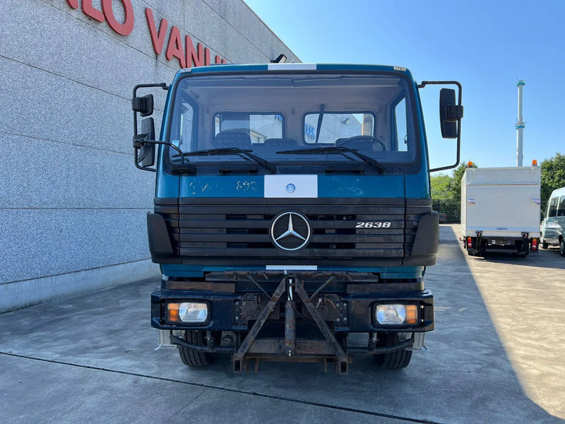 Mercedes-Benz SK 2638 V8 Ex-politie voertuig - Мултилифт с кука камион: снимка 2 Mercedes-Benz SK 2638 V8 Ex-politie voertuig - Мултилифт с кука камион: снимка 2