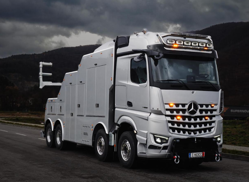 MERCEDES-BENZ Mercedes Arocs NEW T-REX silver - Камион пътна помощ: снимка 1 MERCEDES-BENZ Mercedes Arocs NEW T-REX silver - Камион пътна помощ: снимка 1