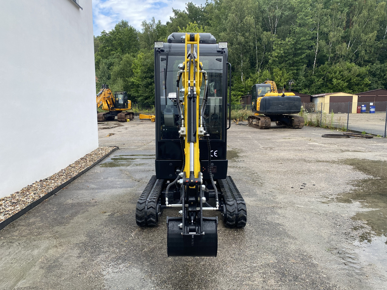 TITAN TE18 - Мини багер: снимка 4 TITAN TE18 - Мини багер: снимка 4