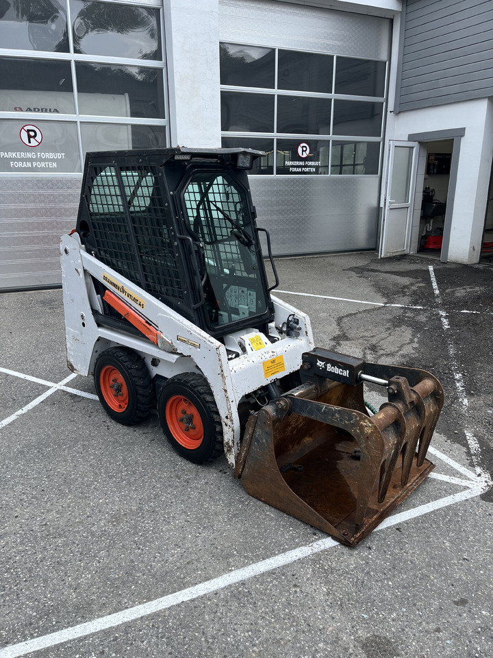 BOBCAT S70 - Мини верижен товарач: снимка 1 BOBCAT S70 - Мини верижен товарач: снимка 1