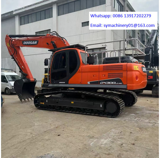 Doosan DX225LC - Верижен багер: снимка 1 Doosan DX225LC - Верижен багер: снимка 1