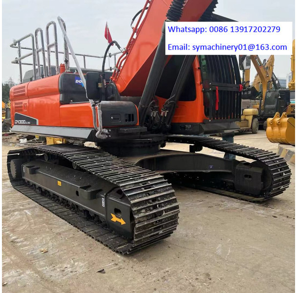 Doosan DX225LC - Верижен багер: снимка 2 Doosan DX225LC - Верижен багер: снимка 2