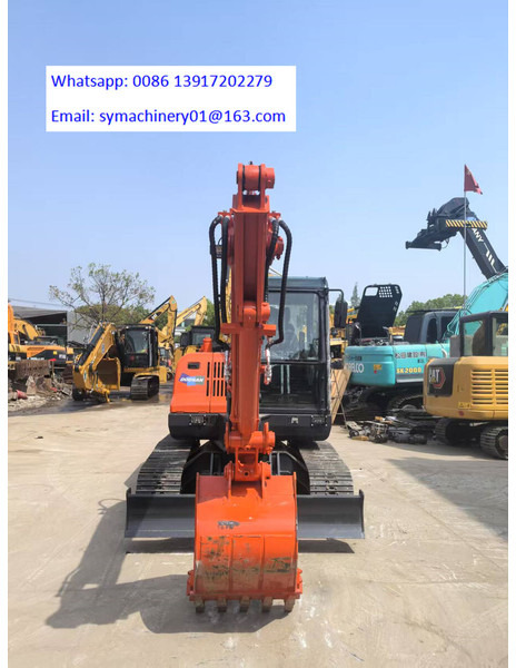 Doosan DX60 - Мини багер: снимка 2 Doosan DX60 - Мини багер: снимка 2