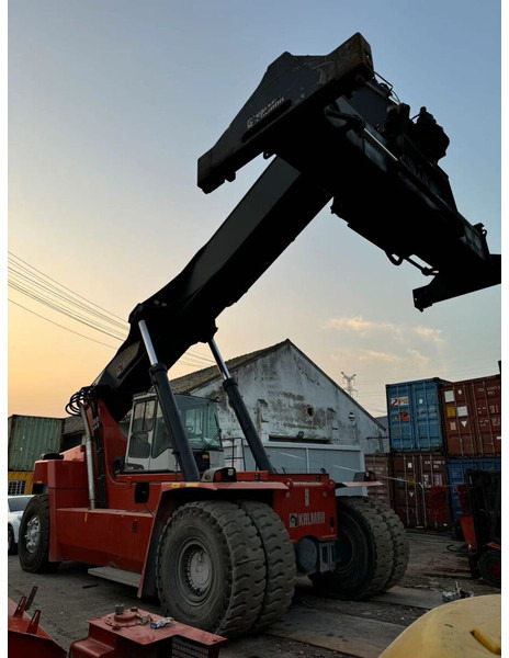 Kalmar DRU450 - Ричстакер: снимка 4 Kalmar DRU450 - Ричстакер: снимка 4