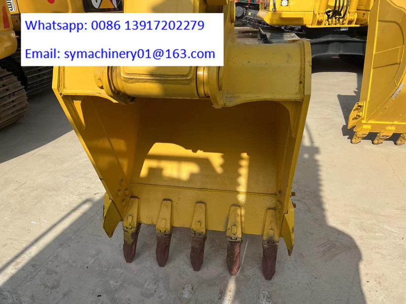 Komatsu PC130 - Верижен багер: снимка 2 Komatsu PC130 - Верижен багер: снимка 2