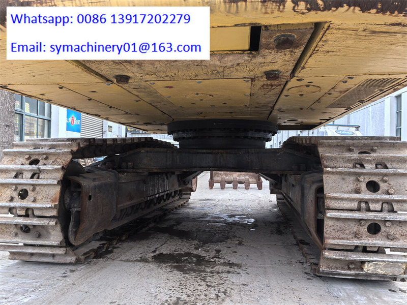 Верижен багер Komatsu PC450-8: снимка 18
