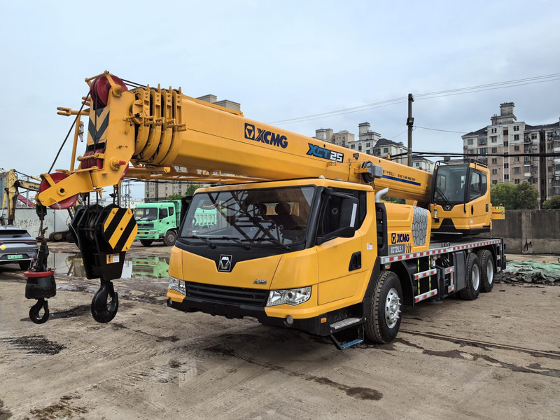 XCMG XCT25 - Кран за всякакви терени: снимка 1 XCMG XCT25 - Кран за всякакви терени: снимка 1