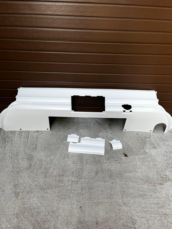 Zderzak tylny środkowy MAN LION'S COACH euro 6 MAN Lions Coach euro 6 - Броня за Автобус: снимка 1 Zderzak tylny środkowy MAN LION'S COACH euro 6 MAN Lions Coach euro 6 - Броня за Автобус: снимка 1