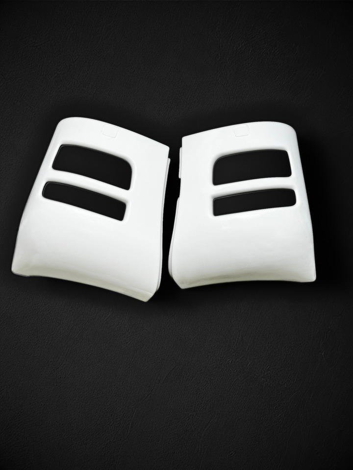 Zderzak, narożnik przedni prawy / lewy MAN LION'S COACH MAN Lion’s Coach - Броня за Туристически автобус: снимка 2 Zderzak, narożnik przedni prawy / lewy MAN LION'S COACH MAN Lion’s Coach - Броня за Туристически автобус: снимка 2