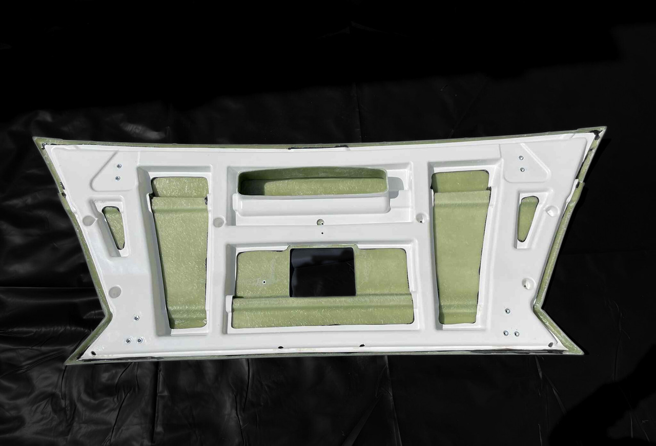 Zderzak przedni środkowy MAN LION'S COACH EURO 6 MAN Lion’s Coach Euro 6 - Броня за Туристически автобус: снимка 2 Zderzak przedni środkowy MAN LION'S COACH EURO 6 MAN Lion’s Coach Euro 6 - Броня за Туристически автобус: снимка 2