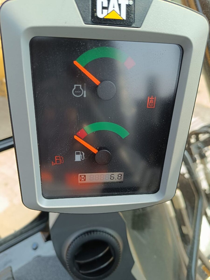 New Caterpillar 320D3GC tracked excavator - Верижен багер: снимка 3 New Caterpillar 320D3GC tracked excavator - Верижен багер: снимка 3