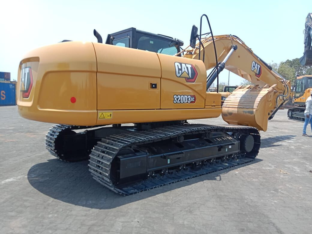 New Caterpillar 320D3GC tracked excavator - Верижен багер: снимка 2 New Caterpillar 320D3GC tracked excavator - Верижен багер: снимка 2