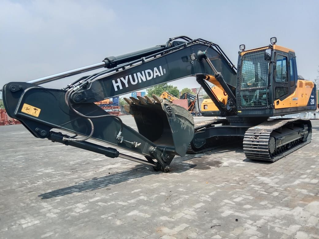 New Hyundai R210 tracked excavator - Верижен багер: снимка 2 New Hyundai R210 tracked excavator - Верижен багер: снимка 2