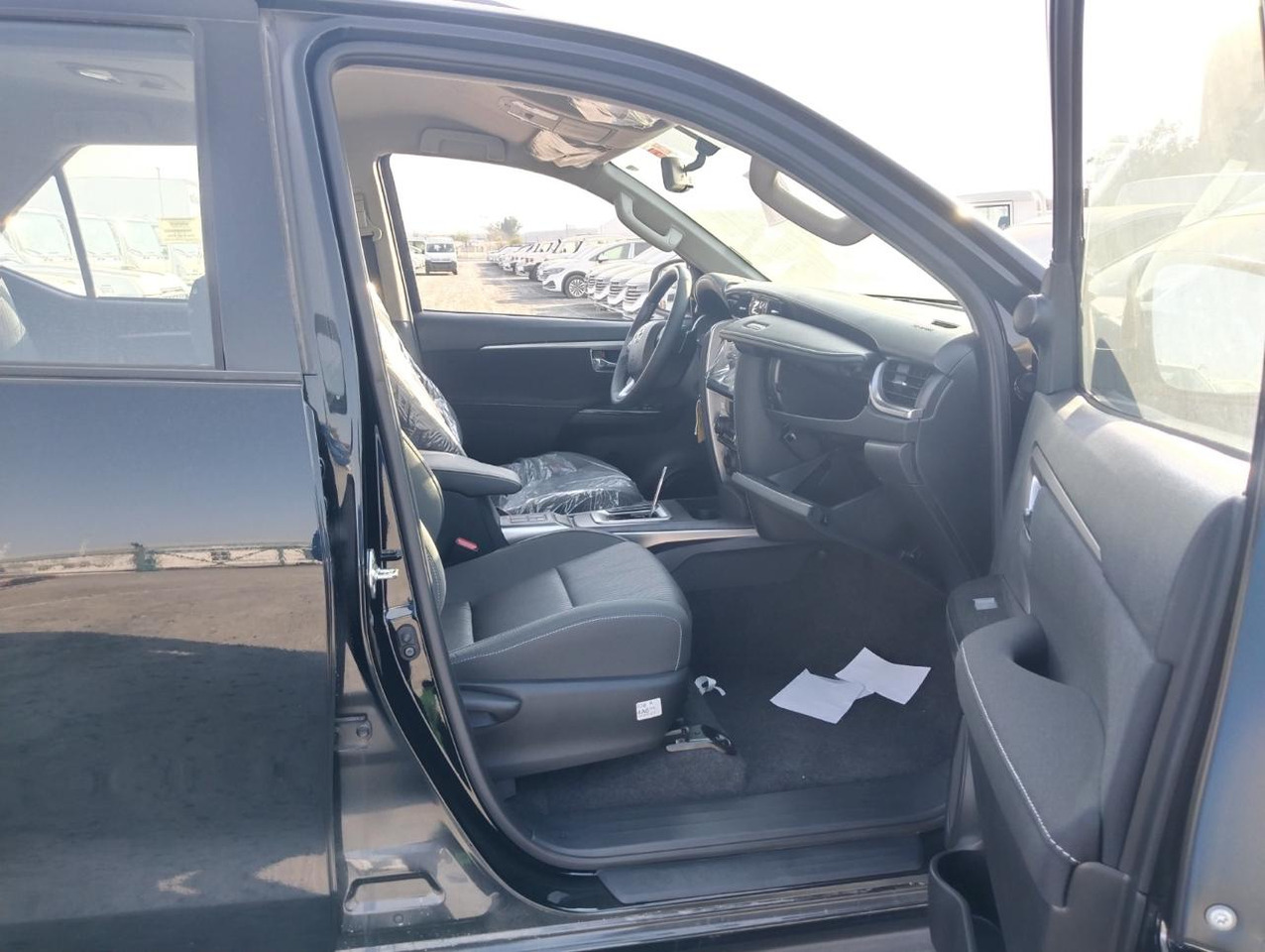 Нови Лек автомобил TOYOTA 2.7L SR5: снимка 7