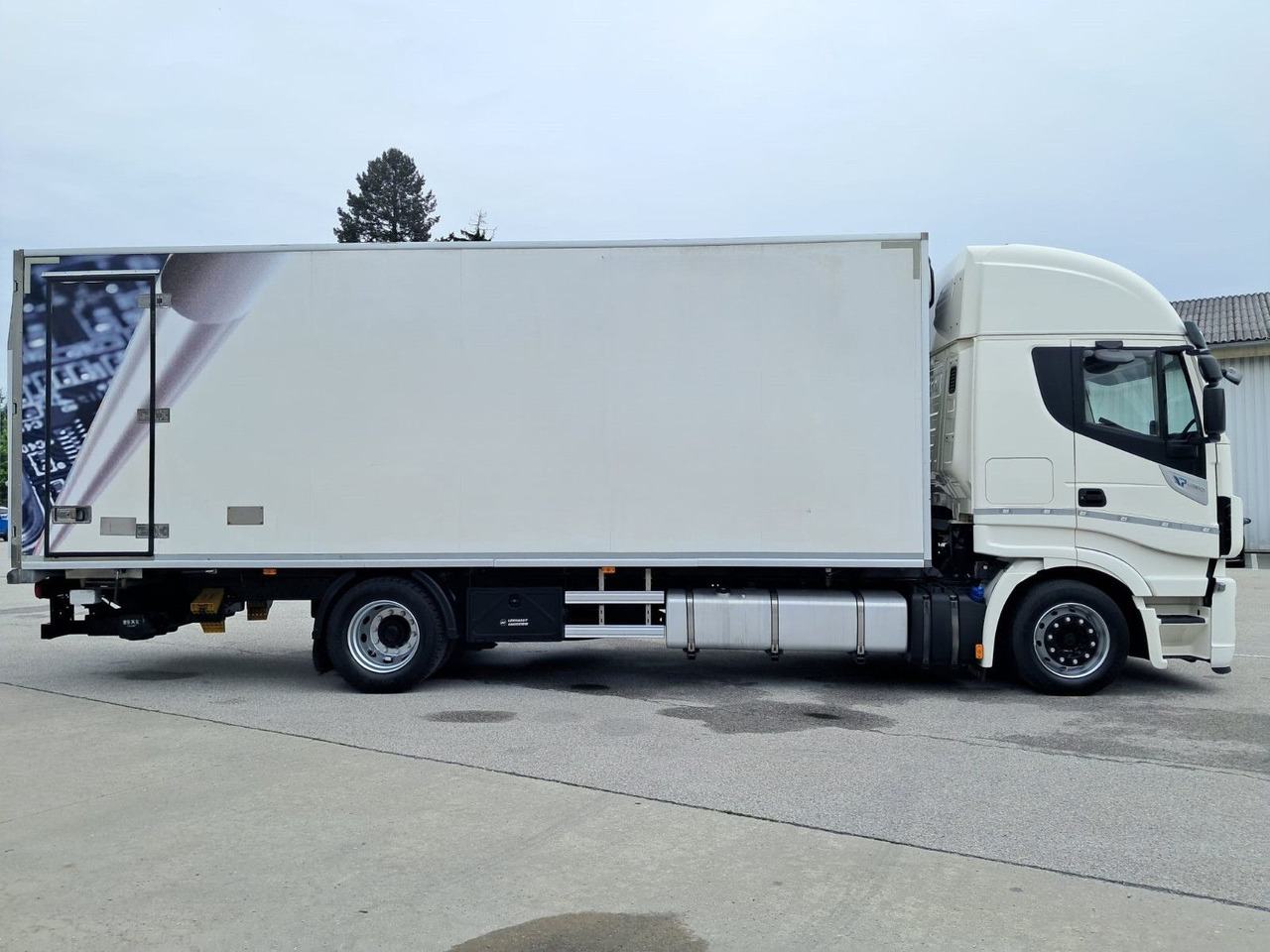 Iveco Stralis 460 Kühlkoffer | LBW | Klima | Retar - Рефрижератор камион: снимка 3 Iveco Stralis 460 Kühlkoffer | LBW | Klima | Retar - Рефрижератор камион: снимка 3