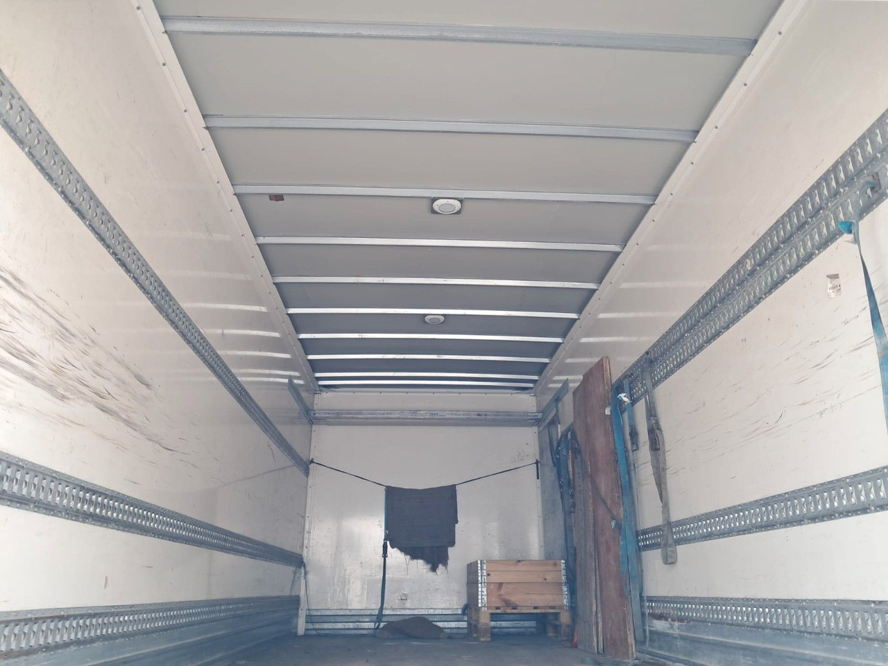 Камион фургон MAN TGL 8.180 Koffer mit LBW | Klima | Diff. | Tempo: снимка 11