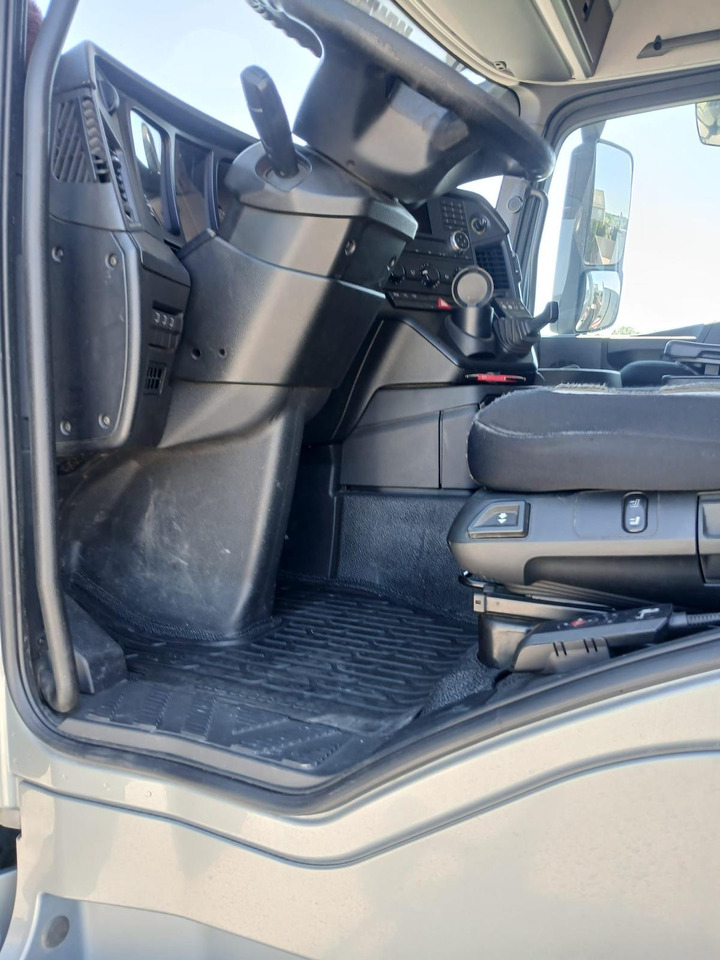 MERCEDES-BENZ AROCS 28.51 | 6x4| Klima | Retarder | Euro 6 - Бордови камион, Камион с кран: снимка 4 MERCEDES-BENZ AROCS 28.51 | 6x4| Klima | Retarder | Euro 6 - Бордови камион, Камион с кран: снимка 4