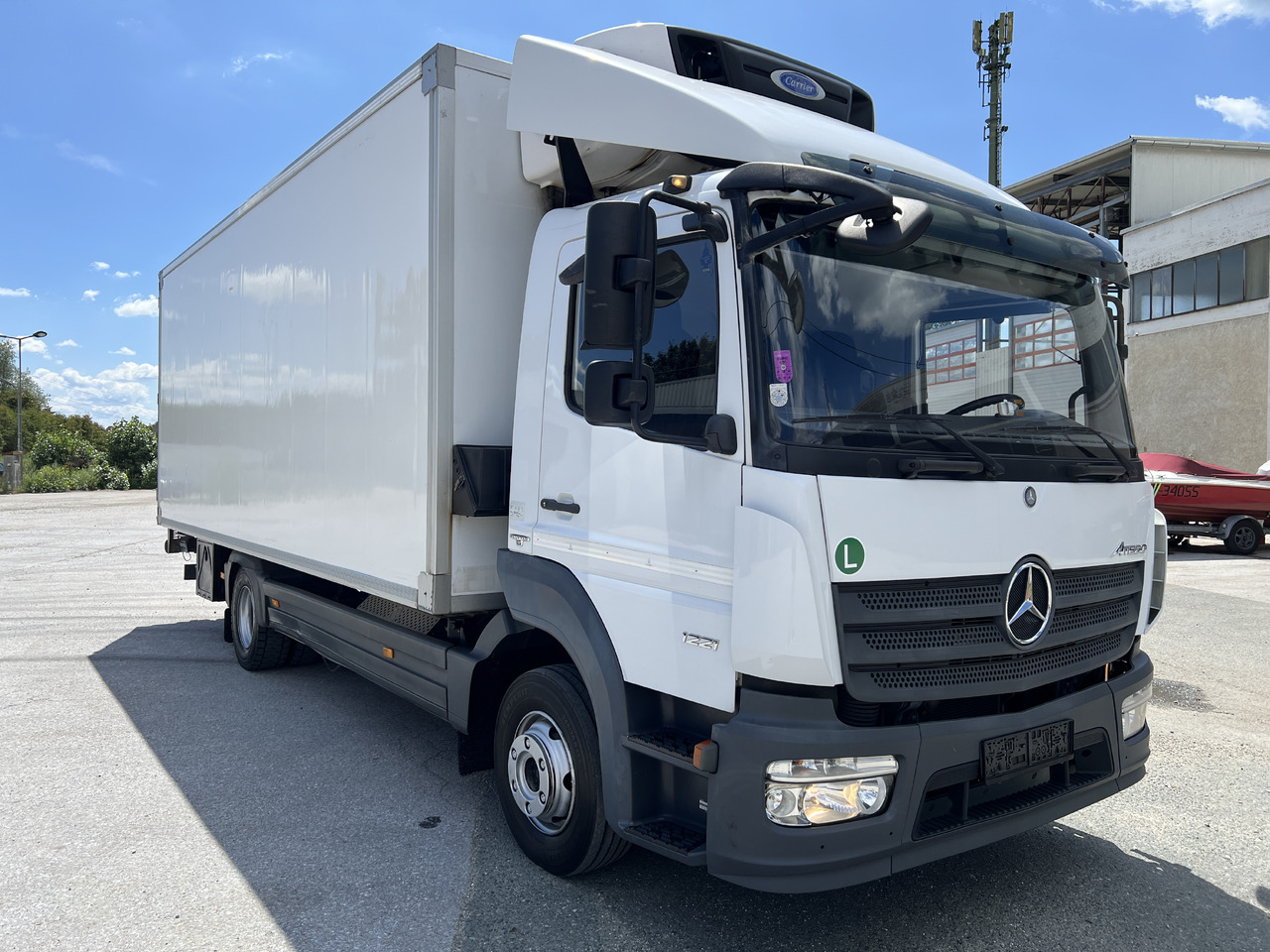 MERCEDES-BENZ Mercedes-Benz Atego 1221 Kühlkoffer mit LBW | EZ 2016 | | Klima | Tempomat | Diff. Hinterachse - Рефрижератор камион: снимка 2 MERCEDES-BENZ Mercedes-Benz Atego 1221 Kühlkoffer mit LBW | EZ 2016 | | Klima | Tempomat | Diff. Hinterachse - Рефрижератор камион: снимка 2