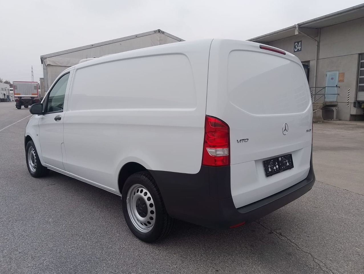 Mercedes-Benz VITO 116 CDI - Товарен бус: снимка 4 Mercedes-Benz VITO 116 CDI - Товарен бус: снимка 4