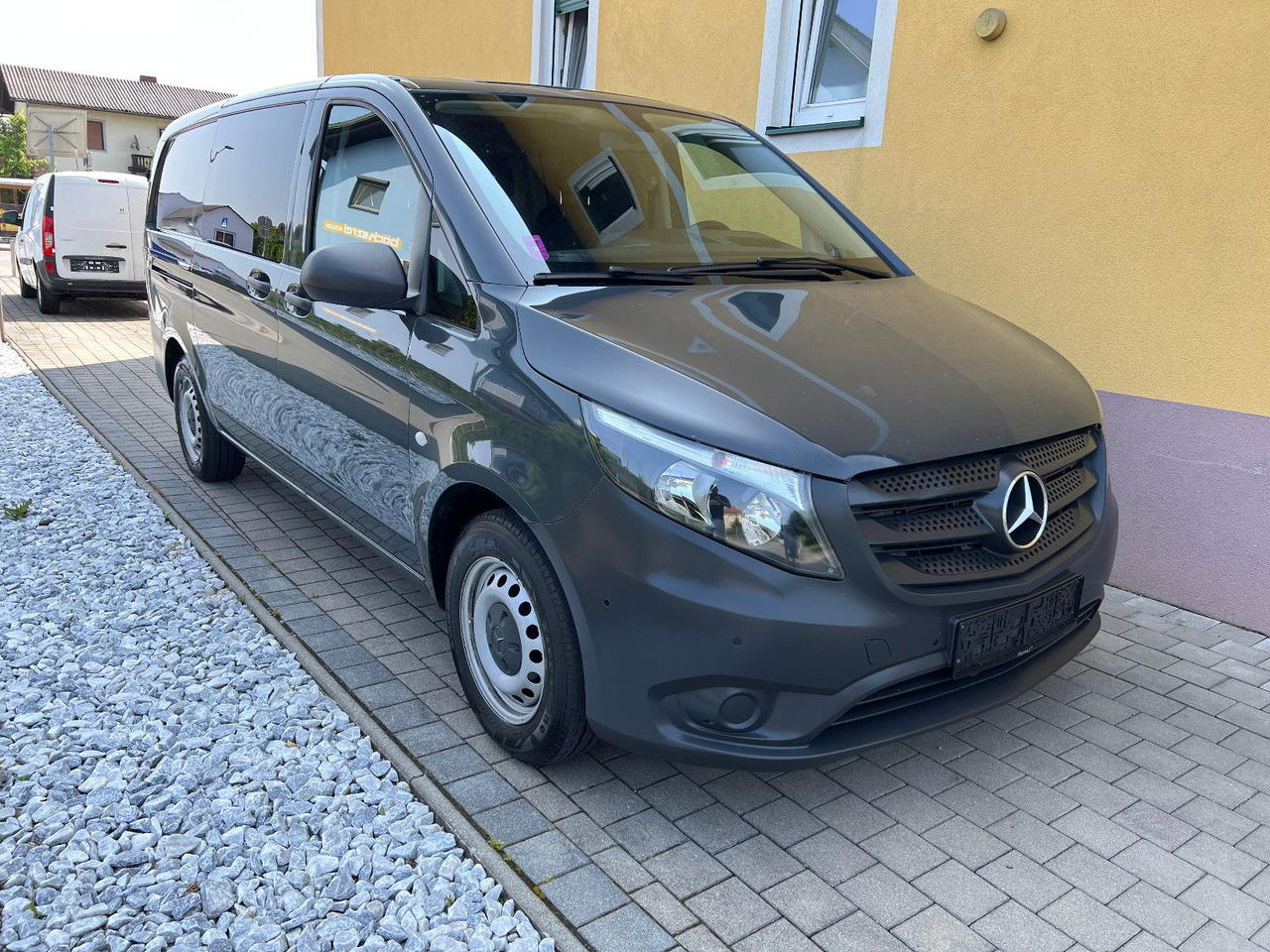 Mercedes-Benz Vito 114 lang | Klima | Schiebetür | Tempomat - Бус с двойна кабина: снимка 2 Mercedes-Benz Vito 114 lang | Klima | Schiebetür | Tempomat - Бус с двойна кабина: снимка 2