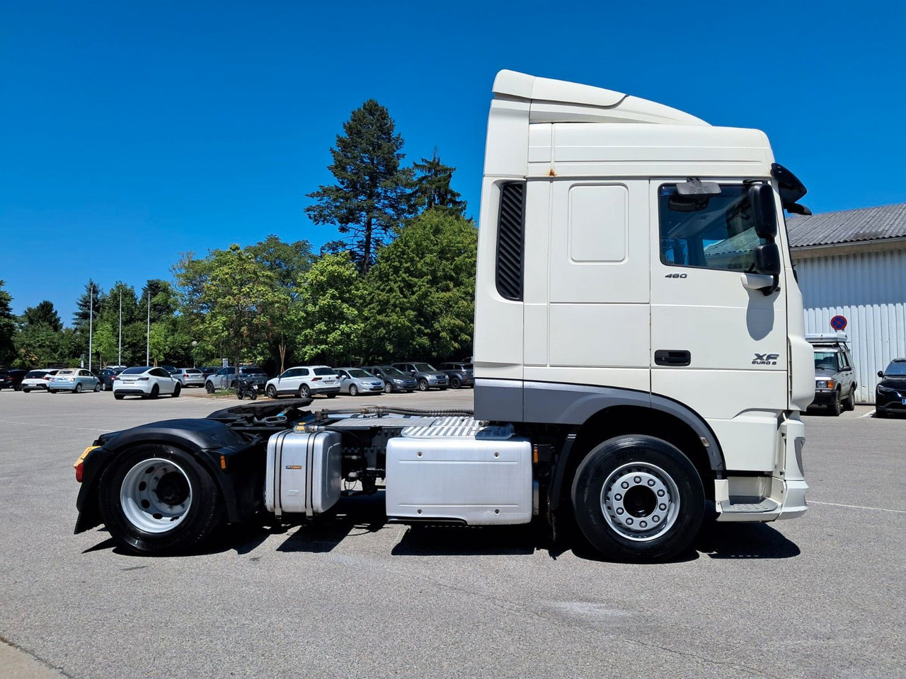 DAF XF 18.460 Schubboden | Klima | Retarder | Differ - Влекач: снимка 3 DAF XF 18.460 Schubboden | Klima | Retarder | Differ - Влекач: снимка 3