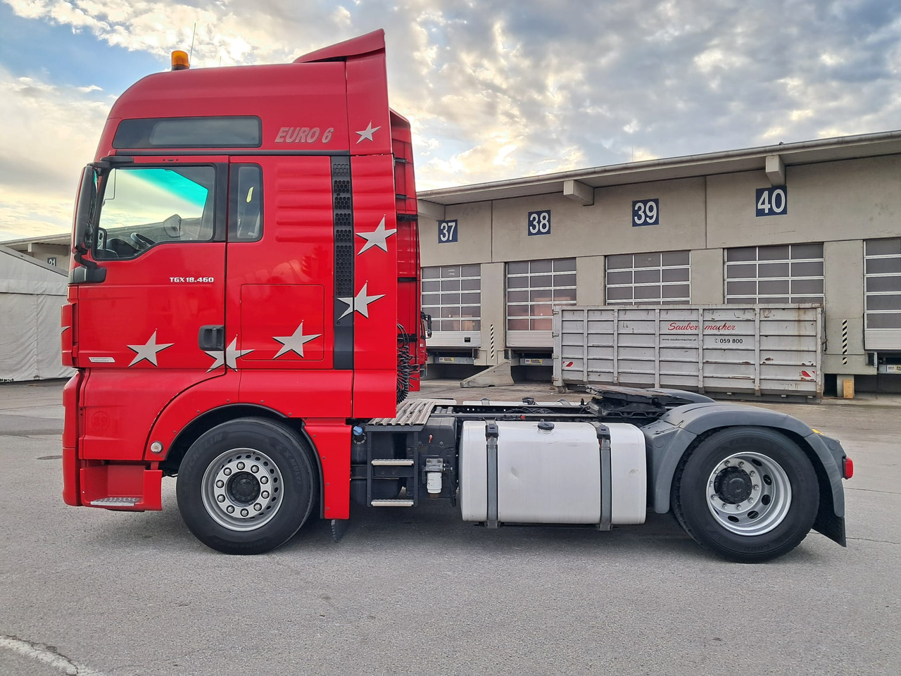 MAN TGX 18.460 XXL | Retarder | Klima | - Влекач: снимка 5 MAN TGX 18.460 XXL | Retarder | Klima | - Влекач: снимка 5