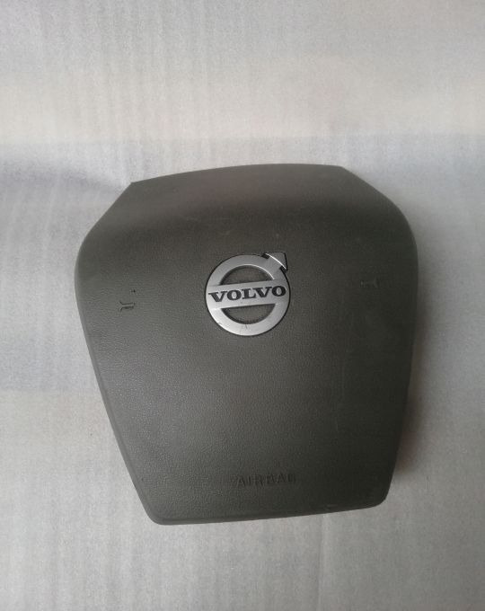 Air bag VOLVO FH4 - Волан за Камион: снимка 1 Air bag VOLVO FH4 - Волан за Камион: снимка 1