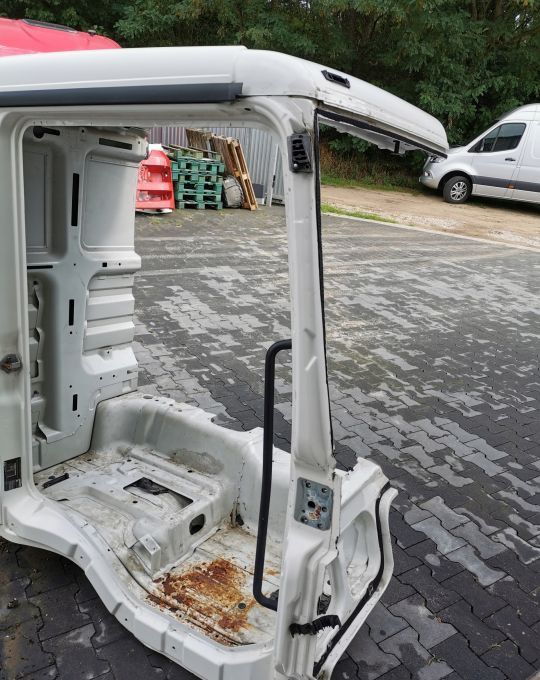 CWIARA BOK KABINY MAN TGM TGL - Кабина и интериор за Камион: снимка 3 CWIARA BOK KABINY MAN TGM TGL - Кабина и интериор за Камион: снимка 3