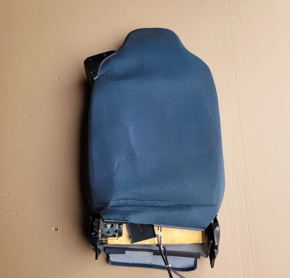 FOTEL OPARCIE VOLVO FH4 ORYGINAŁ CHWALIM116 - Седалка за Камион: снимка 2 FOTEL OPARCIE VOLVO FH4 ORYGINAŁ CHWALIM116 - Седалка за Камион: снимка 2