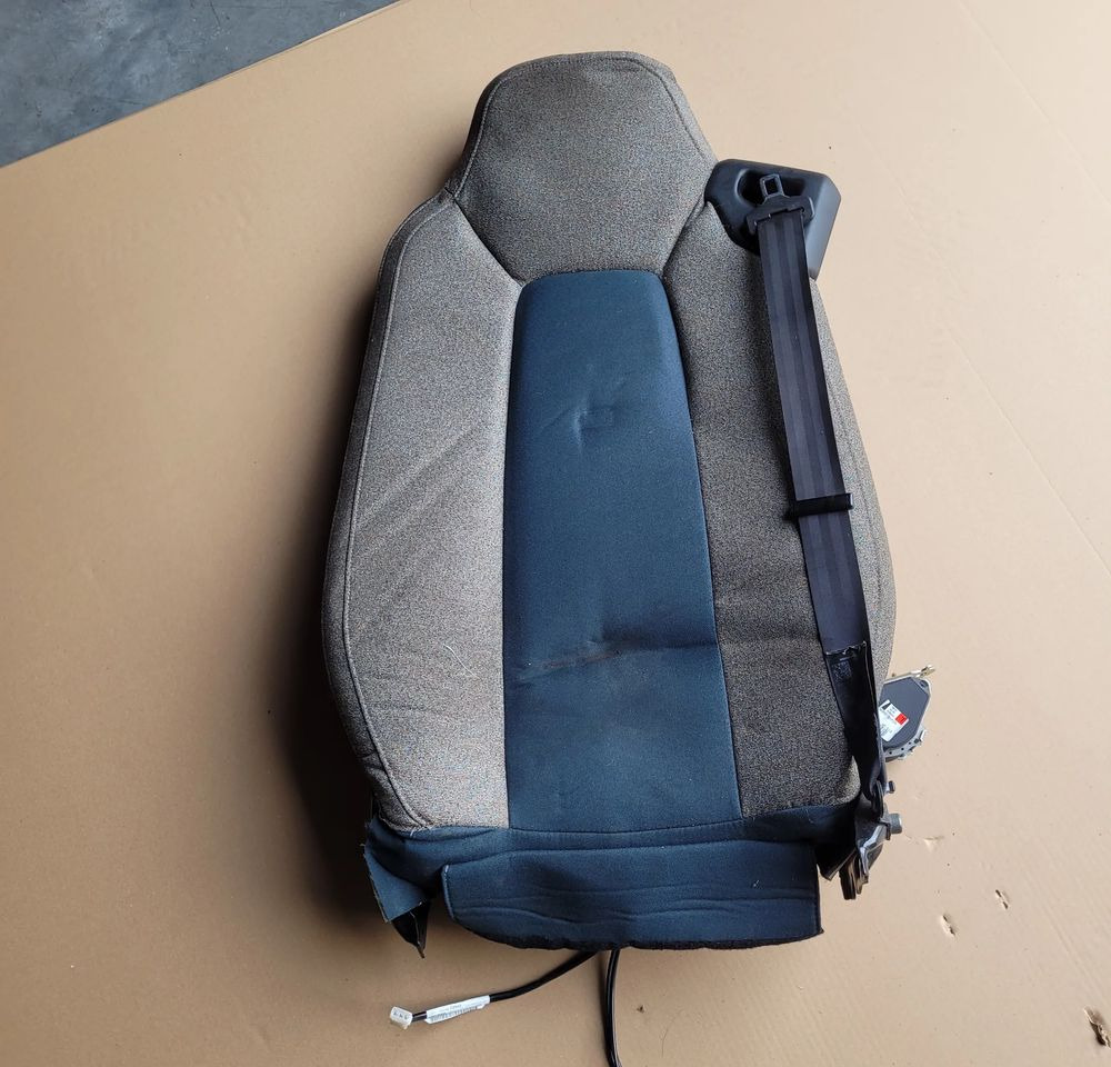 FOTEL OPARCIE VOLVO FH4 ORYGINAŁ CHWALIM116 - Седалка за Камион: снимка 1 FOTEL OPARCIE VOLVO FH4 ORYGINAŁ CHWALIM116 - Седалка за Камион: снимка 1