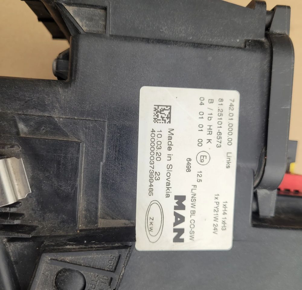 HALOGEN LEWY MAN TGL E6 ORYGINAL 81.25101-6573 CHWALIM116 - Светлина/ Осветление за Камион: снимка 4 HALOGEN LEWY MAN TGL E6 ORYGINAL 81.25101-6573 CHWALIM116 - Светлина/ Осветление за Камион: снимка 4
