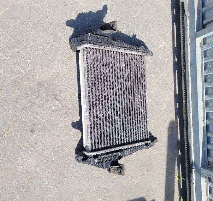 INTERCOOLER IVECO EUROCARGO E6. 504289364 - Интеркулер за Камион: снимка 2 INTERCOOLER IVECO EUROCARGO E6. 504289364 - Интеркулер за Камион: снимка 2