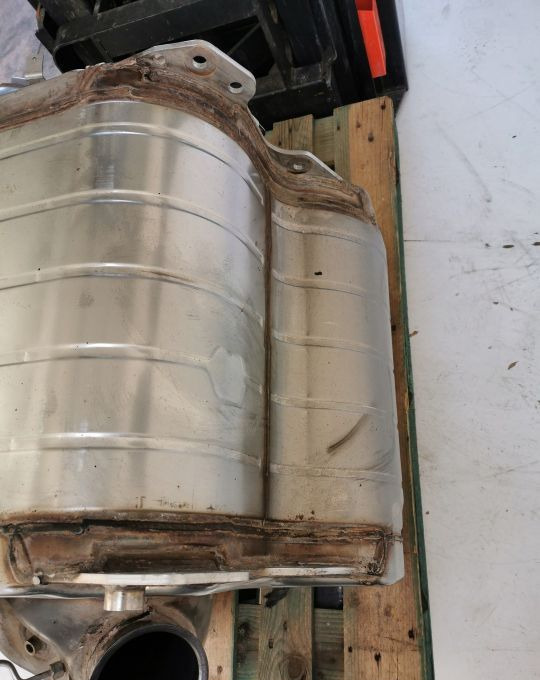 KATALIZATOR MERCEDES ACTROS ANTOS ATEGOA0114907612 - Катализатор за Камион: снимка 2 KATALIZATOR MERCEDES ACTROS ANTOS ATEGOA0114907612 - Катализатор за Камион: снимка 2