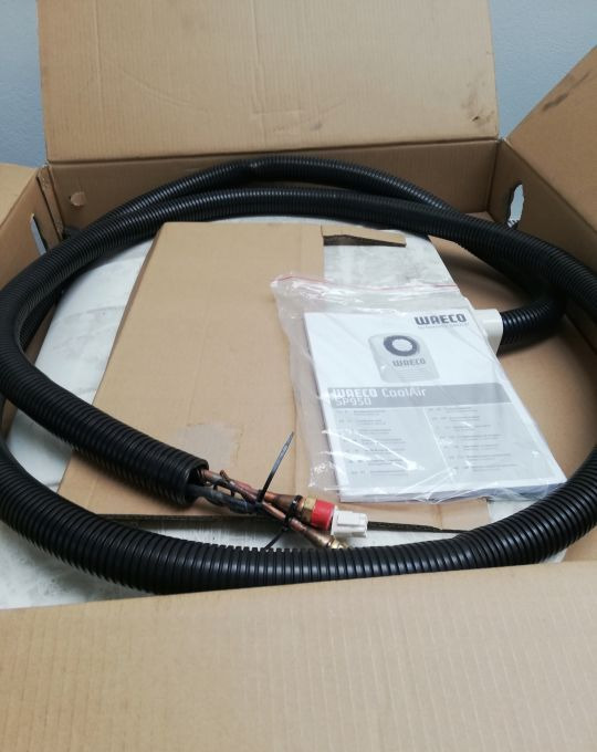 KLIMATYZACJA POSTOJOWA WAECO SP950 - Отопление/ Вентилация: снимка 1 KLIMATYZACJA POSTOJOWA WAECO SP950 - Отопление/ Вентилация: снимка 1