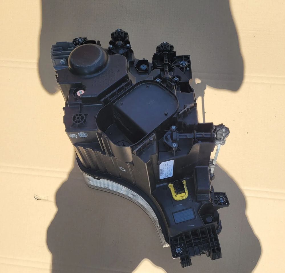 LAMPA FULL LED MERCRDES ACTROS MP5 ORYGINAŁ RH CHWALIM116 - Светлина/ Осветление за Камион: снимка 2 LAMPA FULL LED MERCRDES ACTROS MP5 ORYGINAŁ RH CHWALIM116 - Светлина/ Осветление за Камион: снимка 2